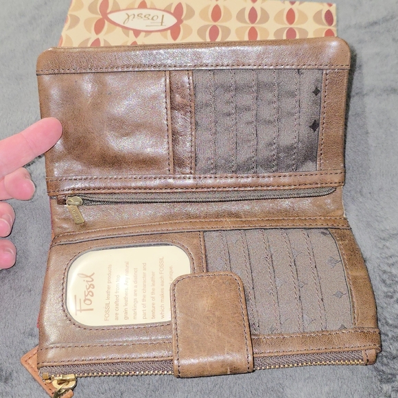 Fossil Patchwork Leather Wallet Clutch - Picture 5 of 9